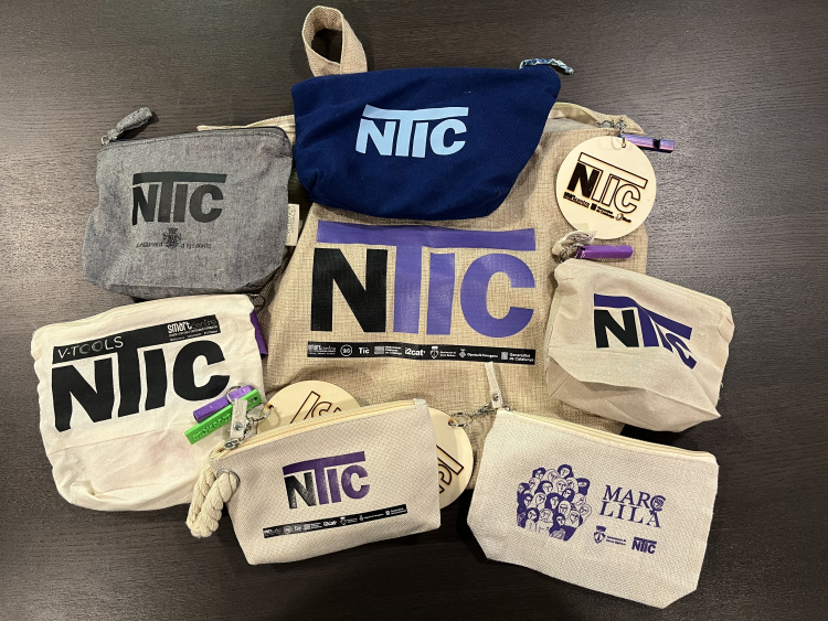 Imatge del 'Necesser TIC'