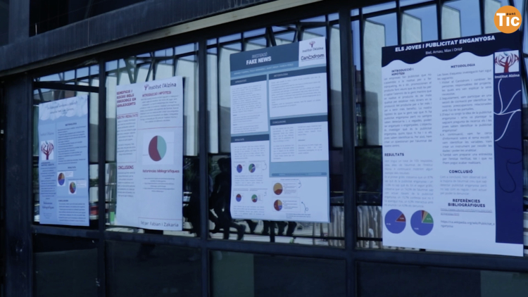 Image of 'Grow up between screens?'