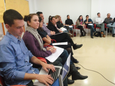 Imatge d'una de les sessions de Formació Comunitària