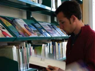 Imatge d'un usuari de la biblioteca de Cardedeu