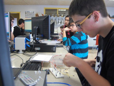 Taller de robòtica i programació del moviment Xnergic