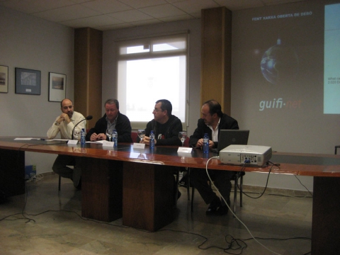 Imatge de la presentació de guifi.net a les Jornades de PL de les Terres de l'Ebre