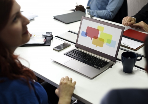 Imatge per a difondre el meetup d'estiu de PyLadies Barcelona