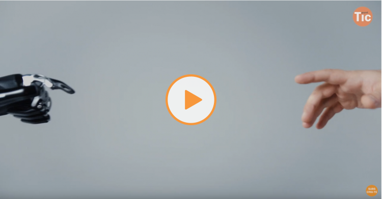 Taller 'Explorando el futuro de la educación a través de la inteligencia artificial y los derechos humanos'