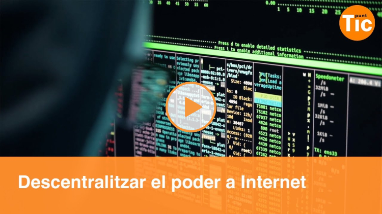 Embedded thumbnail for What is web decentralization?