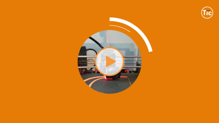 Embedded thumbnail for VÍDEO | Com està contribuint la comunitat maker davant la crisi de la COVID-19?