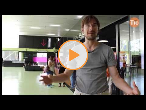 Embedded thumbnail for What is digital social innovation? The expert and Respond (2/2)